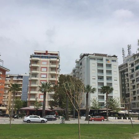 Sea View Apartment Onorato 1 Vlorë Exterior foto