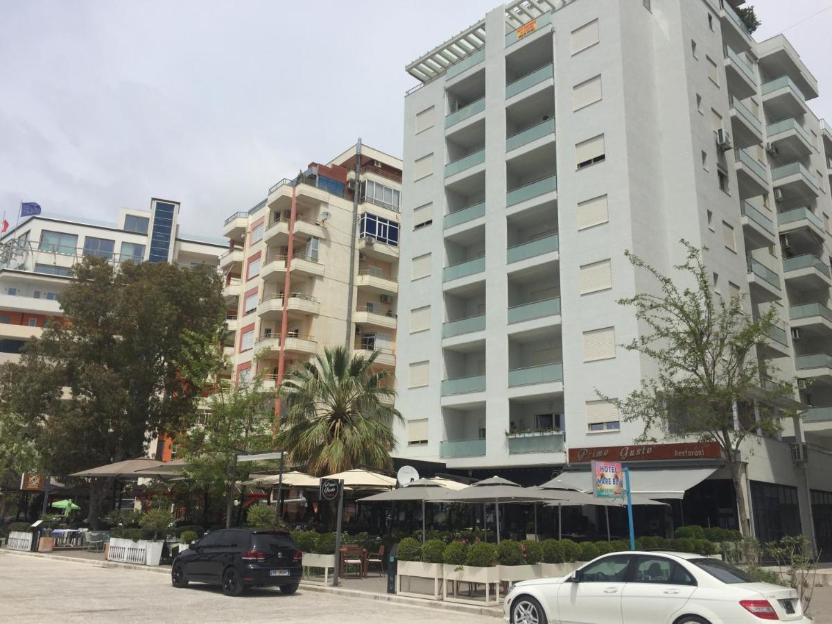 Sea View Apartment Onorato 1 Vlorë Exterior foto